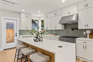 11709 Roosevelt Way NE, Seattle, WA 98125 - Photo 12