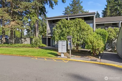 13957 NE 60th Way #137, Redmond, WA 98052 - Photo 14