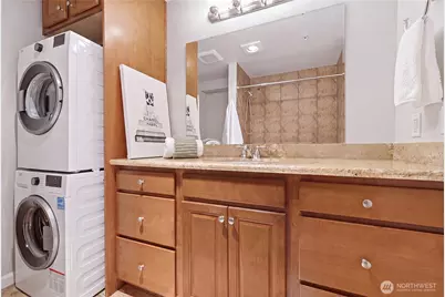 13957 NE 60th Way #137, Redmond, WA 98052 - Photo 10