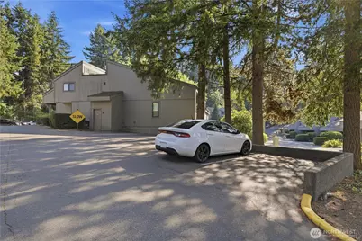 13957 NE 60th Way #137, Redmond, WA 98052 - Photo 16