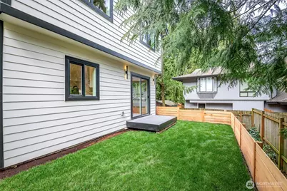12646 NE 80th Street, Kirkland, WA 98033 - Photo 16