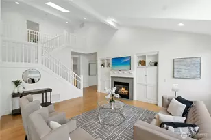 13130 Holmes Point Dr NE, Kirkland, WA 98034 - Photo 12