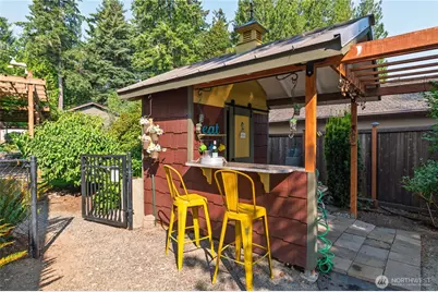 4073 Erlands Point Road NW, Bremerton, WA 98312 - Photo 32