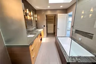 2325 Harbor Ave SW, Seattle, WA 98126 - Photo 14