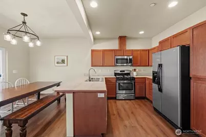 9237 11th Place NE #A, Lake Stevens, WA 98258 - Photo 6
