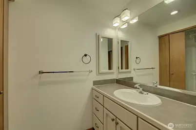 3055 80th Avenue SE #106, Mercer Island, WA 98040 - Photo 20