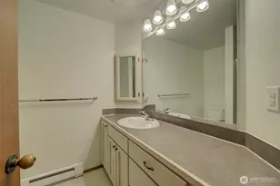 3055 80th Ave SE, Mercer Island, WA 98040 - Photo 14