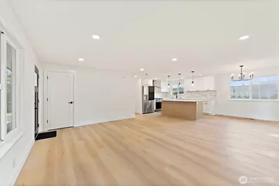 12215 SE 35th Street, Bellevue, WA 98006 - Photo 10