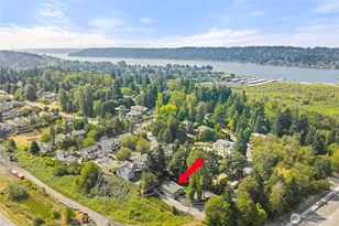 12215 SE 35th St, Bellevue, WA 98006 - Photo 8