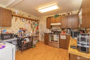 303 3rd St NE, Yelm, WA 98597 - Photo 12