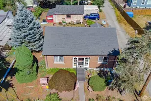 303 3rd St NE, Yelm, WA 98597 - Photo 2