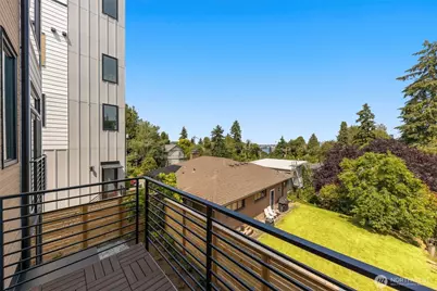 1914 D Ferry Avenue SW, Seattle, WA 98116 - Photo 20