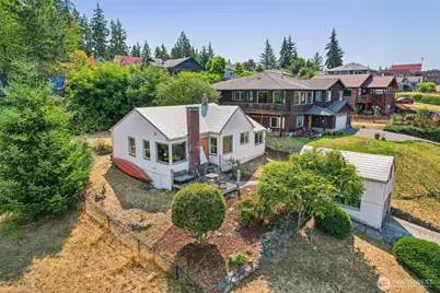 215 Farragut Ave, Port Orchard, WA 98366 - Photo 32