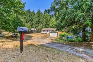 90 NE Barbara Blvd, Belfair, WA 98528 - Photo 2
