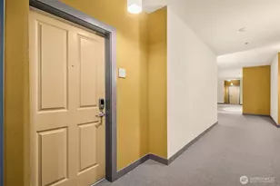 300 110th Ave NE, Bellevue, WA 98004 - Photo 26