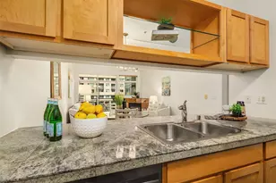 300 110th Ave NE, Bellevue, WA 98004 - Photo 14