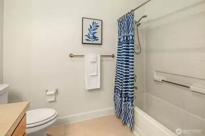 300 110th Avenue NE #312, Bellevue, WA 98004 - Photo 22