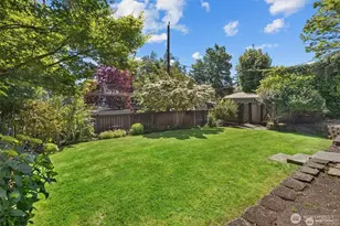 938 18th Ave E, Seattle, WA 98112 - Photo 28