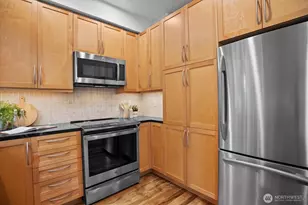 9301 156th Pl NE, Redmond, WA 98052 - Photo 12