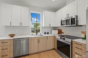 2615 NW 87th St, Seattle, WA 98117 - Photo 18