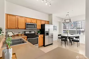 14915 38th Dr SE, Bothell, WA 98012 - Photo 14