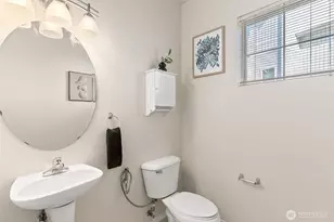 14915 38th Dr SE, Bothell, WA 98012 - Photo 18