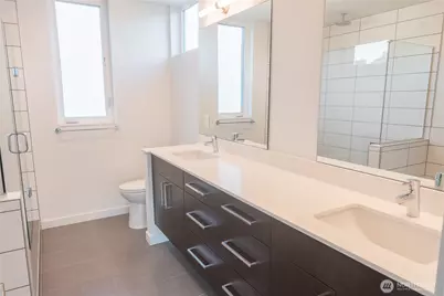 2614 SW Genesee Street, Seattle, WA 98126 - Photo 24