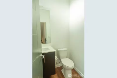 2614 SW Genesee Street, Seattle, WA 98126 - Photo 14