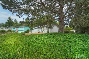 7085 Thebes St NE, Bremerton, WA 98311 - Photo 4