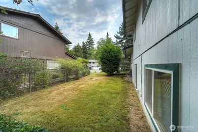 7085 Thebes Street NE, Bremerton, WA 98311 - Photo 30