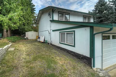 7085 Thebes Street NE, Bremerton, WA 98311 - Photo 6