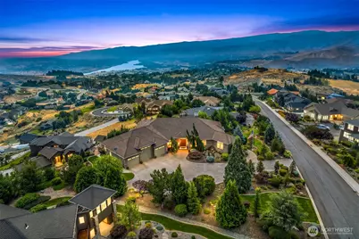 110 E Mountain Brooke Lane, Wenatchee, WA 98801 - Photo 2