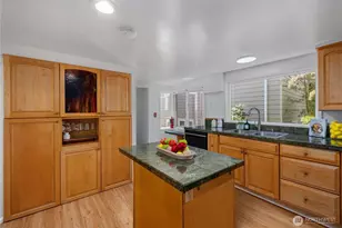 5138 S Myrtle St, Seattle, WA 98118 - Photo 12