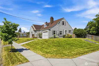 3119 25th Street, Everett, WA 98201 - Photo 2