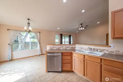 211 E Inglewood Drive, Moses Lake, WA 98837 - Photo 12