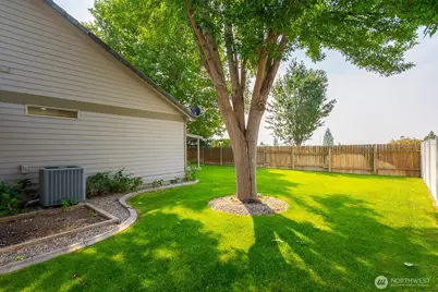 211 E Inglewood Drive, Moses Lake, WA 98837 - Photo 28