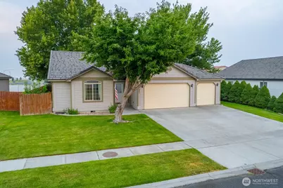 211 E Inglewood Drive, Moses Lake, WA 98837 - Photo 2