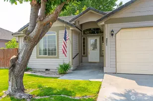211 E Inglewood Dr, Moses Lake, WA 98837 - Photo 4