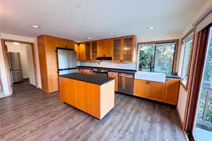 4510 244th St, Vashon, WA 98070 - Photo 2
