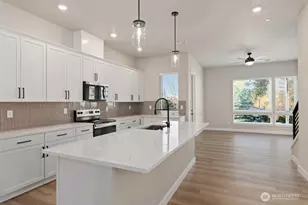 6609 S 128th St, Seattle, WA 98178 - Photo 8