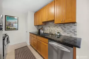 3711 26th Pl W, Seattle, WA 98199 - Photo 8
