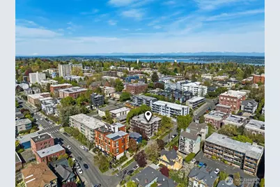 303 13th Avenue E #301, Seattle, WA 98102 - Photo 26