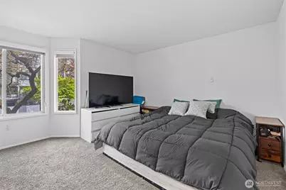 303 13th Avenue E #301, Seattle, WA 98102 - Photo 12