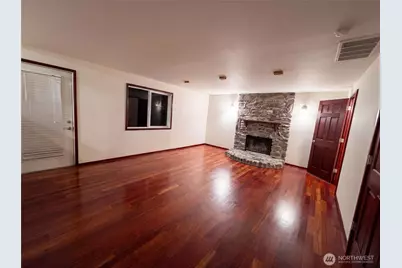 12531 81st Place NE, Kirkland, WA 98034 - Photo 8