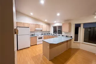 12531 81st Pl NE, Kirkland, WA 98034 - Photo 2