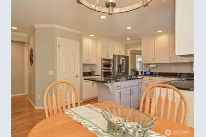 1919 243rd Place SE, Bothell, WA 98021 - Photo 12
