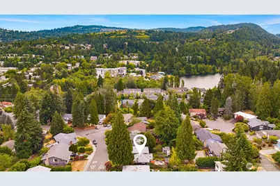 12619 SE 75th Street, Newcastle, WA 98056 - Photo 40