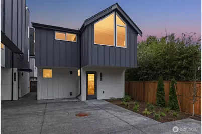 1409 29th Avenue, Seattle, WA 98122 - Photo 1