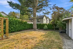 8121 11th Ave SW, Seattle, WA 98106 - Photo 30