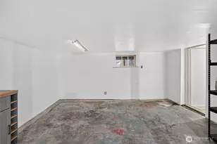 8121 11th Ave SW, Seattle, WA 98106 - Photo 24
